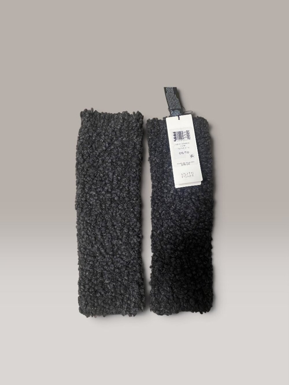 NWT Eileen Fisher Charcoal Boucle Knit Glovelettes